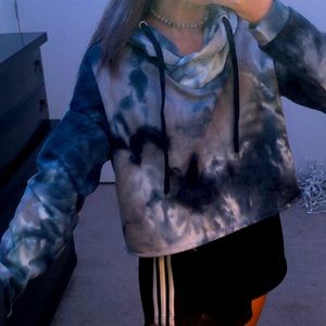cropper tie dye hoodie